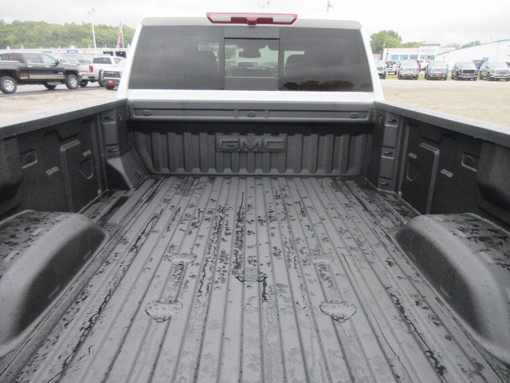 New 2026 GMC Sierra 3500 SLT w/ SLT Premium Package image 6