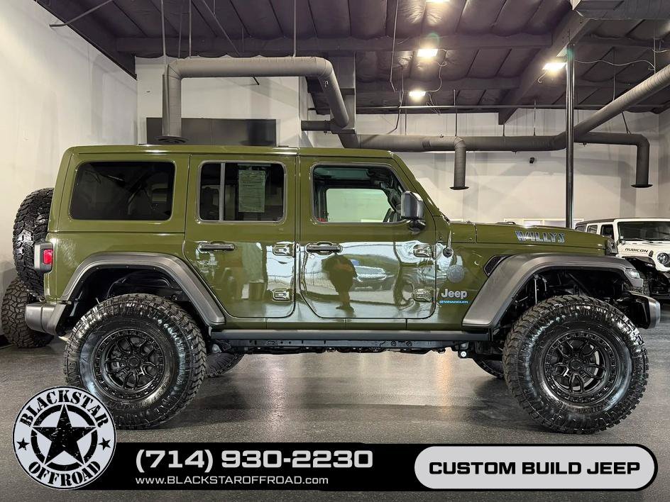 Used 2023 Jeep Wrangler Unlimited w/ 8.4" Radio Group AWD/4WD image 1