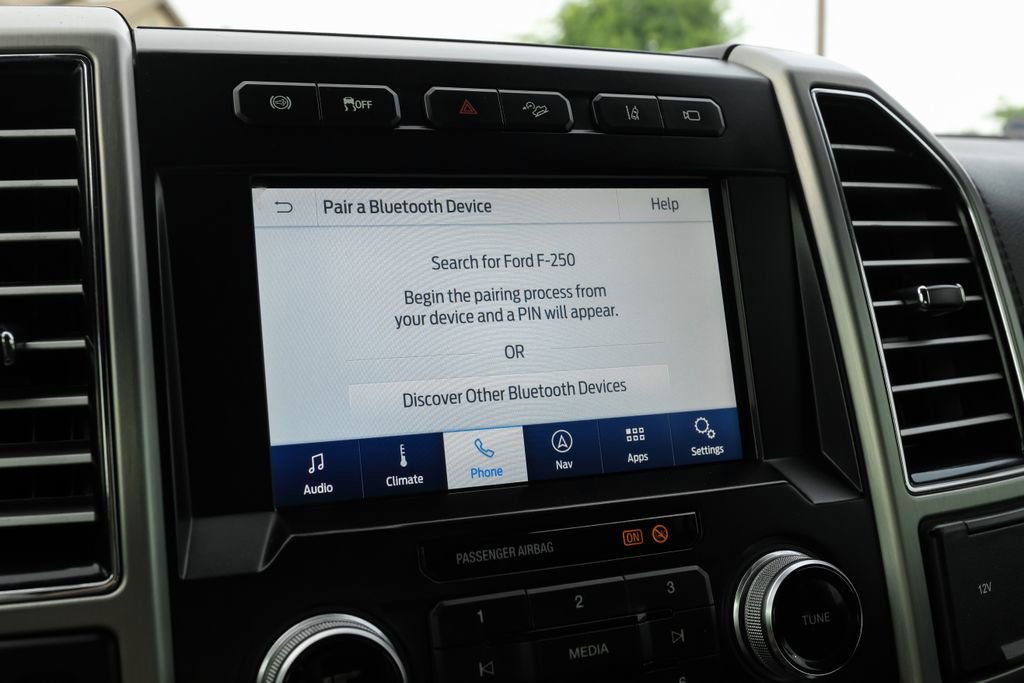 Used 2021 Ford F250 Platinum w/ FX4 Off-Road Package image 35