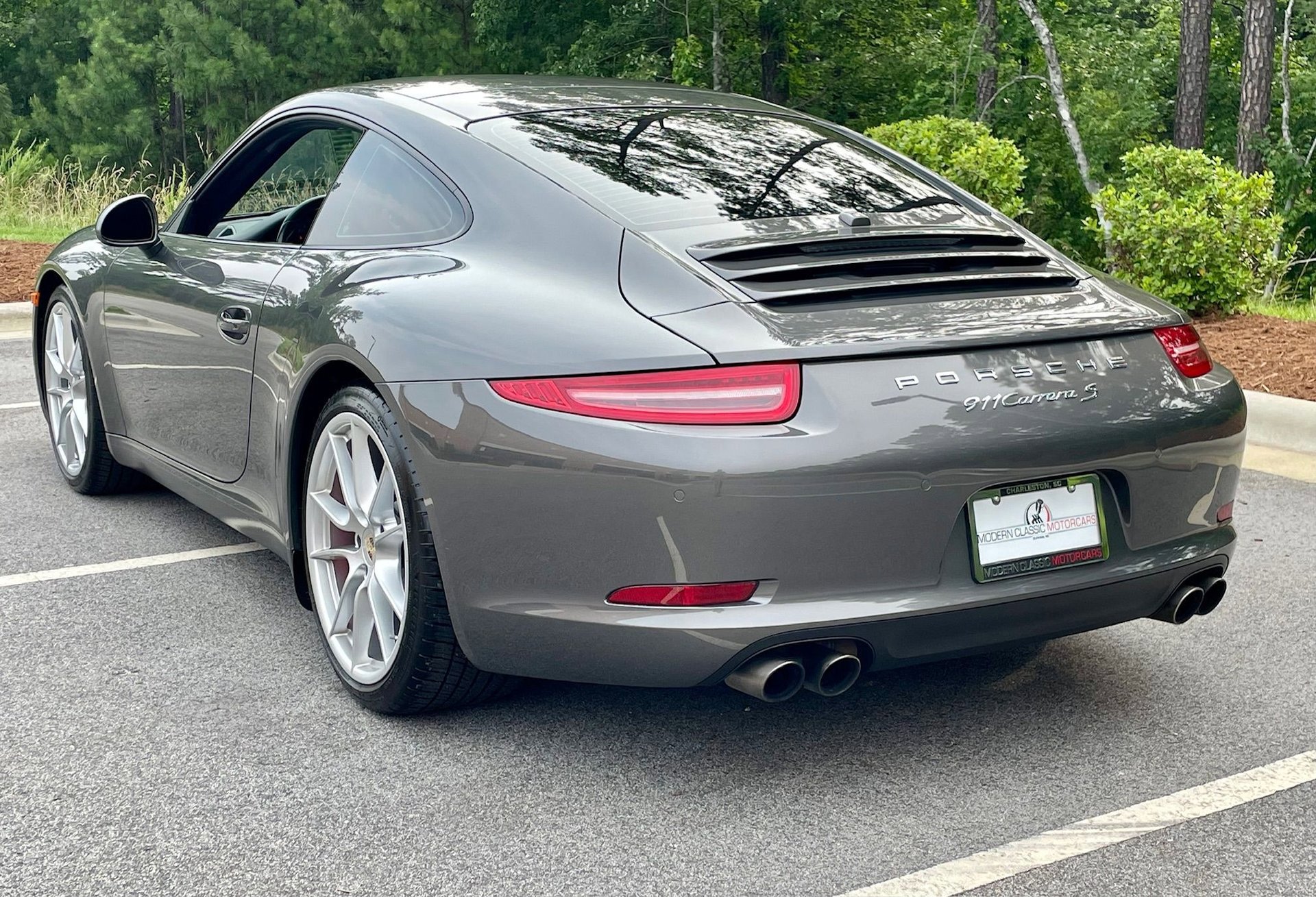 Used 2012 Porsche 911 Carrera S image 14
