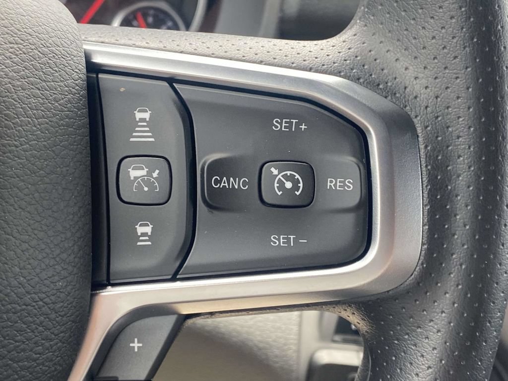 New 2026 RAM 1500 Express AWD/4WD image 51