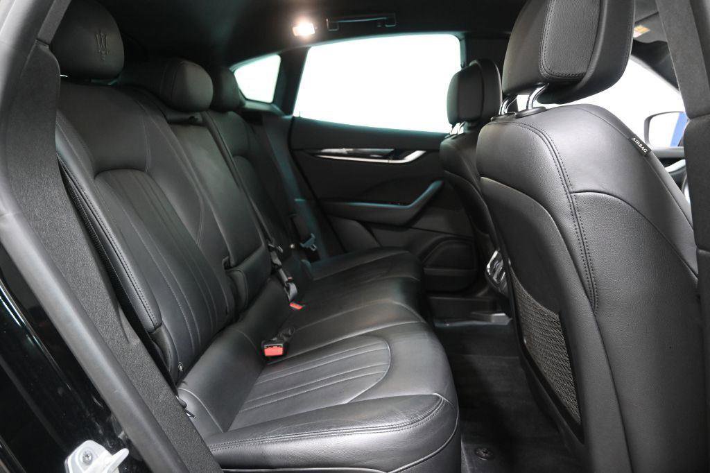 Used 2017 Maserati Levante image 16