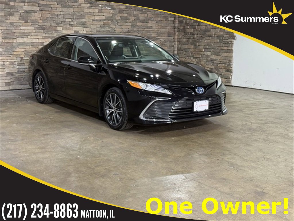 Used 2024 Toyota Camry XLE w/ Navigation Package