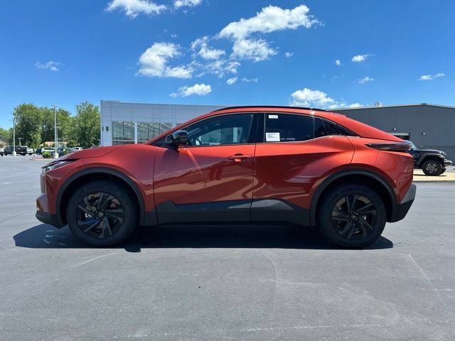 New 2026 Toyota C-HR AWD/4WD image 4