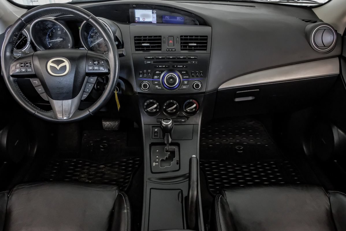 Used 2012 MAZDA MAZDA3 i Grand Touring w/ Tech Pkg FWD image 13