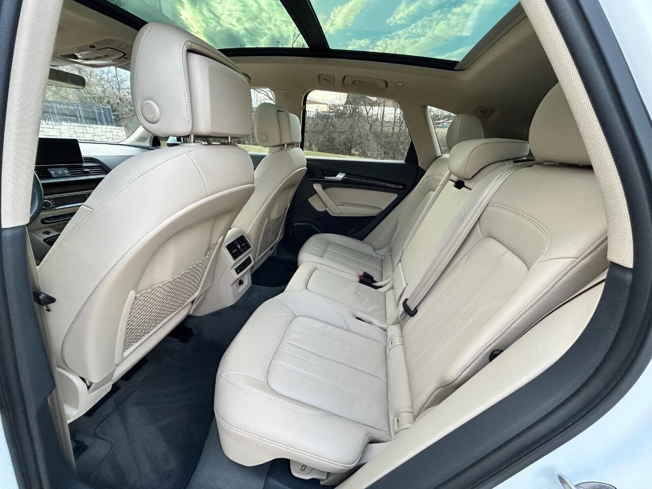 Used 2018 Audi Q5 2.0T Premium Plus w/ Premium Plus Package image 13