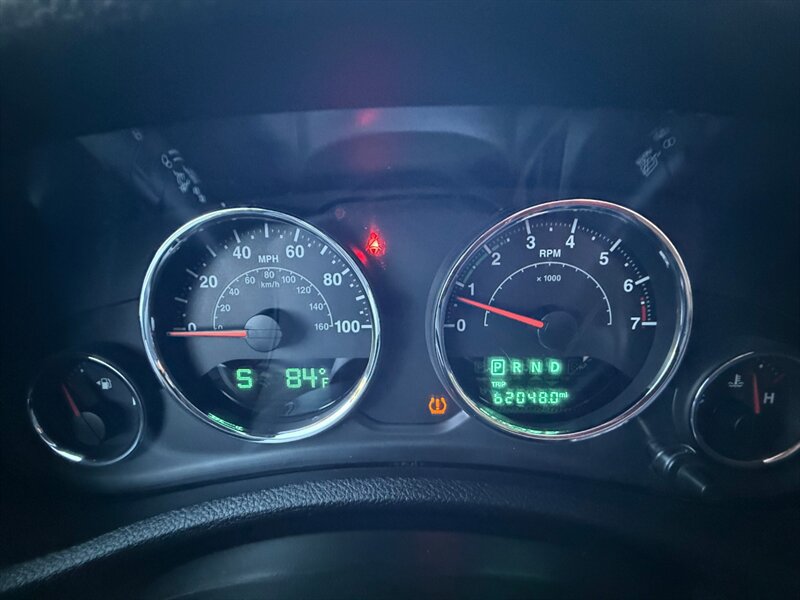 Used 2015 Jeep Wrangler Unlimited Sport w/ Quick Order Package 24S AWD/4WD image 22