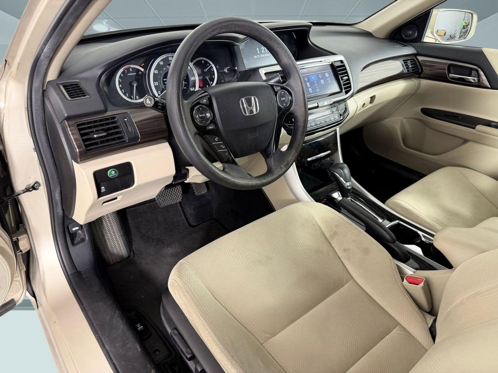 Used 2016 Honda Accord EX image 4