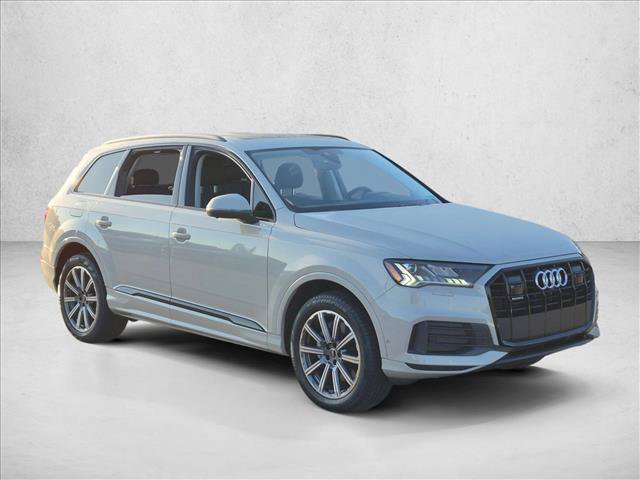 Used 2023 Audi Q7 2.0T Premium Plus w/ Premium Plus Package AWD/4WD image 3