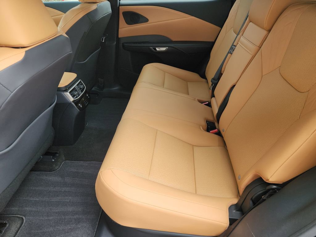 Used 2024 Lexus RX 350 Premium w/ Accessory Package (Z1) image 30