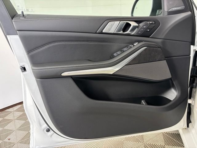 New 2027 BMW X7 xDrive40i AWD/4WD image 9