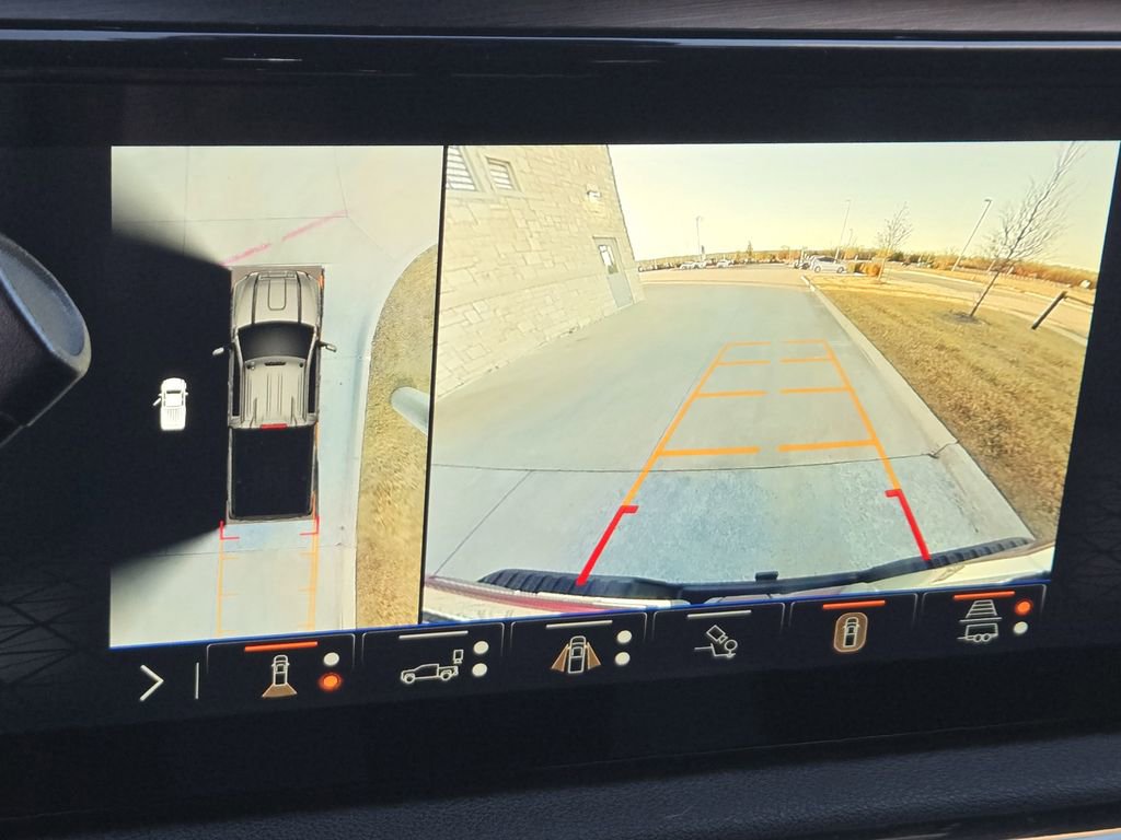 Used 2024 GMC Sierra 2500 AT4 w/ AT4 Premium Plus Package image 20