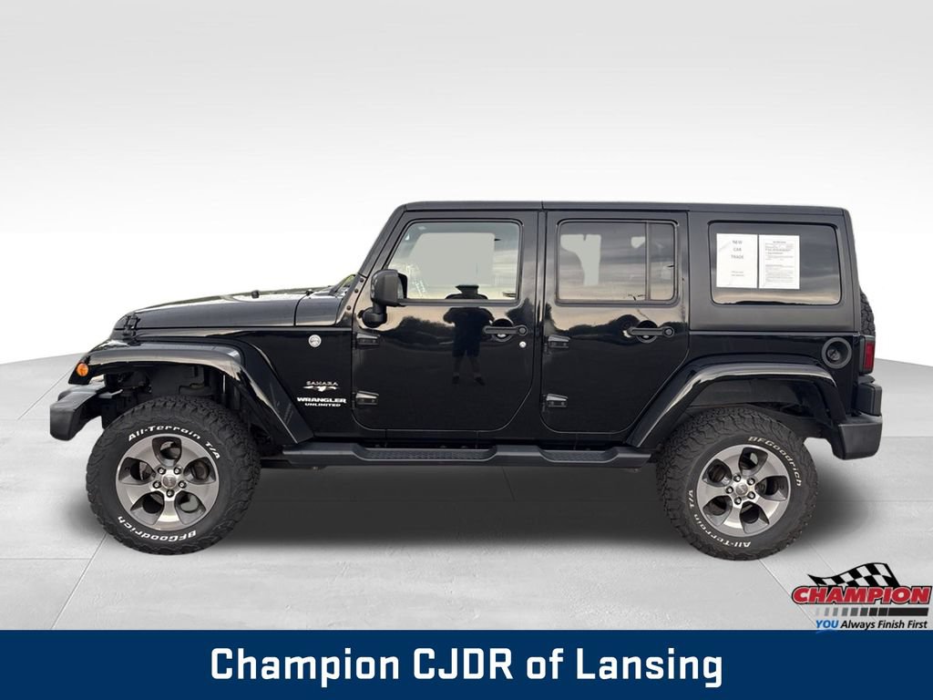 Used 2016 Jeep Wrangler Unlimited Sahara AWD/4WD image 4