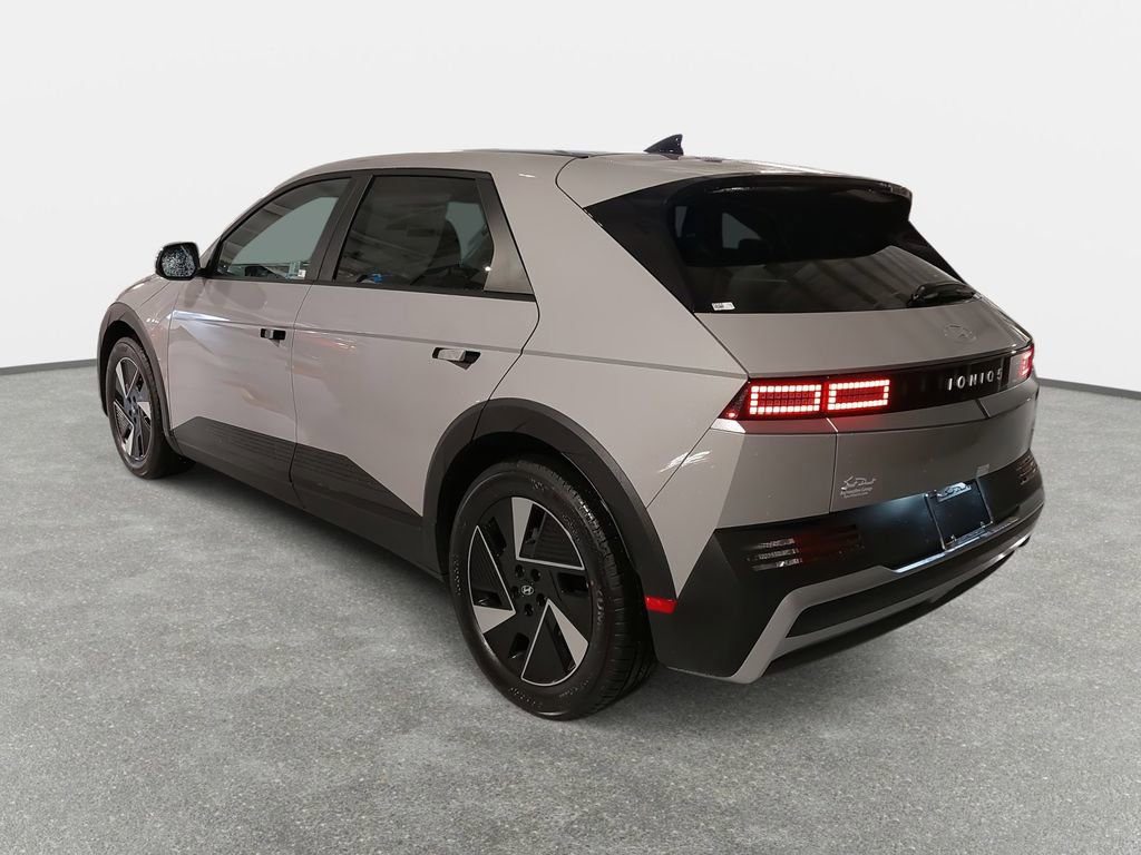 New 2025 Hyundai Ioniq 5 SE AWD/4WD image 7