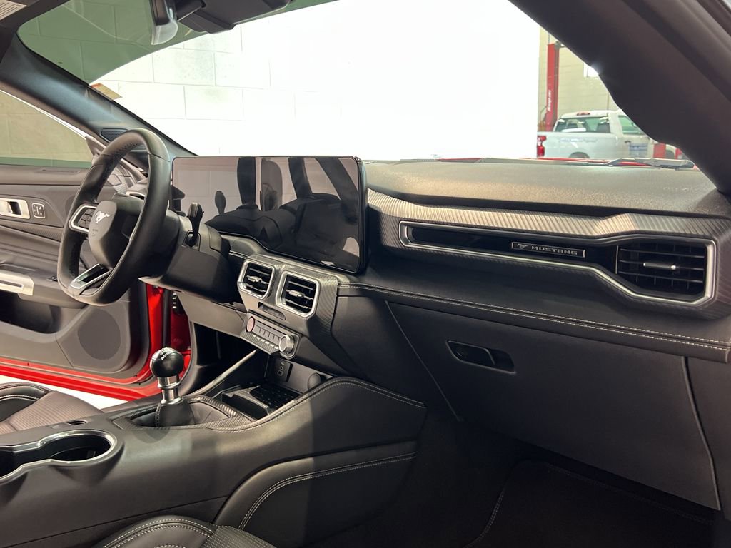 Used 2024 Ford Mustang GT Premium image 29
