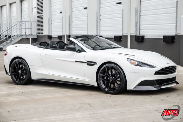Used 2016 Aston Martin Vanquish Volante RWD image 68