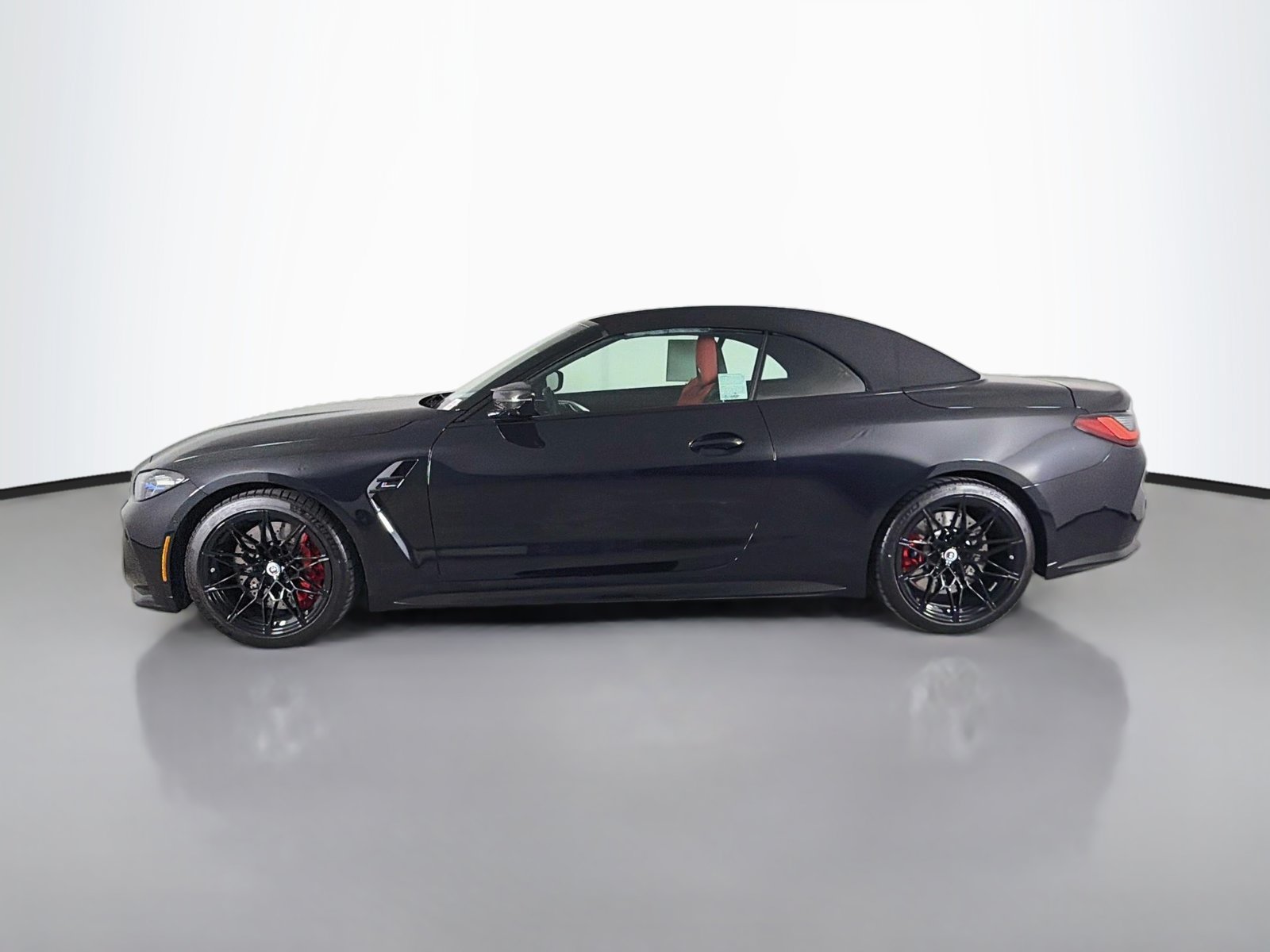 Certified 2023 BMW M4 xDrive Competition w/ M Carbon Exterior Package AWD/4WD image 4
