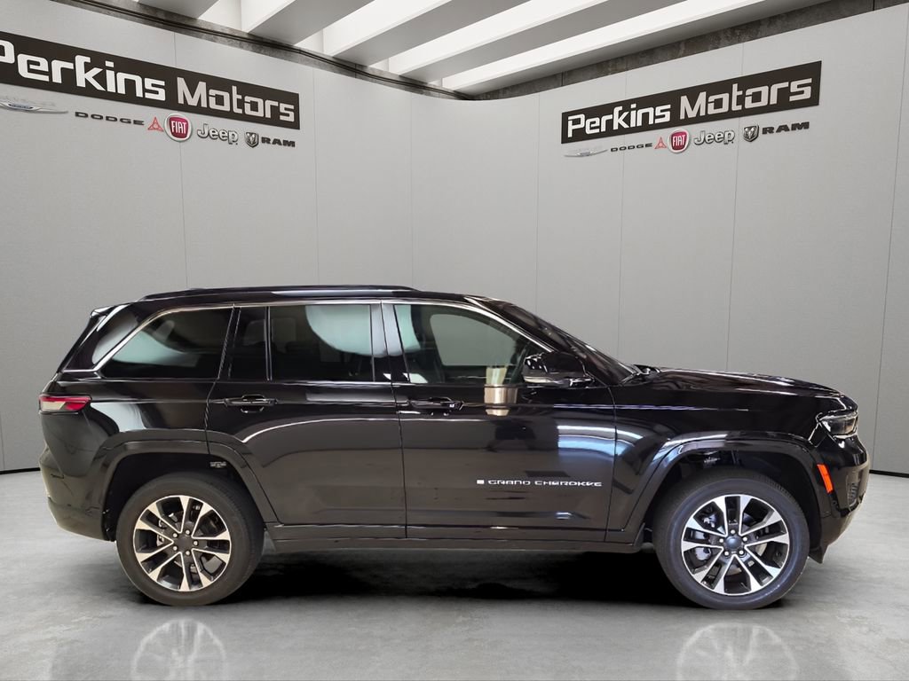 Used 2024 Jeep Grand Cherokee Overland w/ Adv Protech Group III AWD/4WD image 7