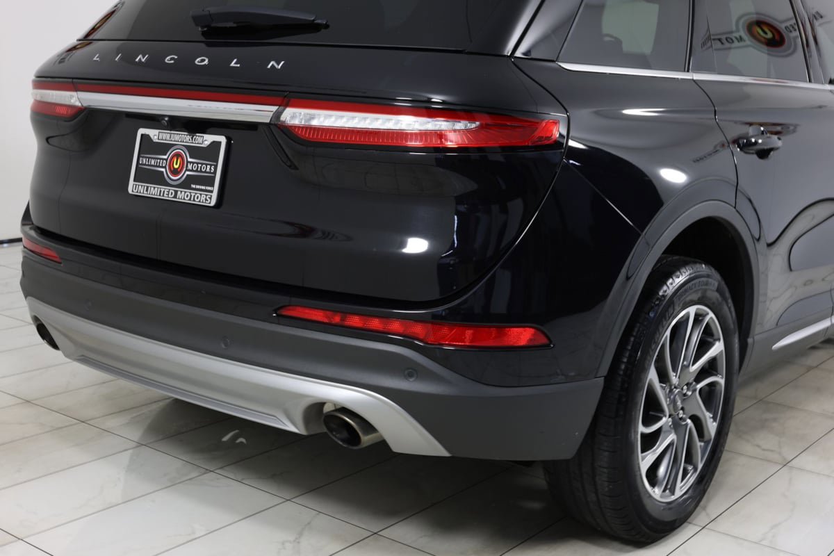 Used 2022 Lincoln Corsair FWD w/ Equipment Group 101A image 43
