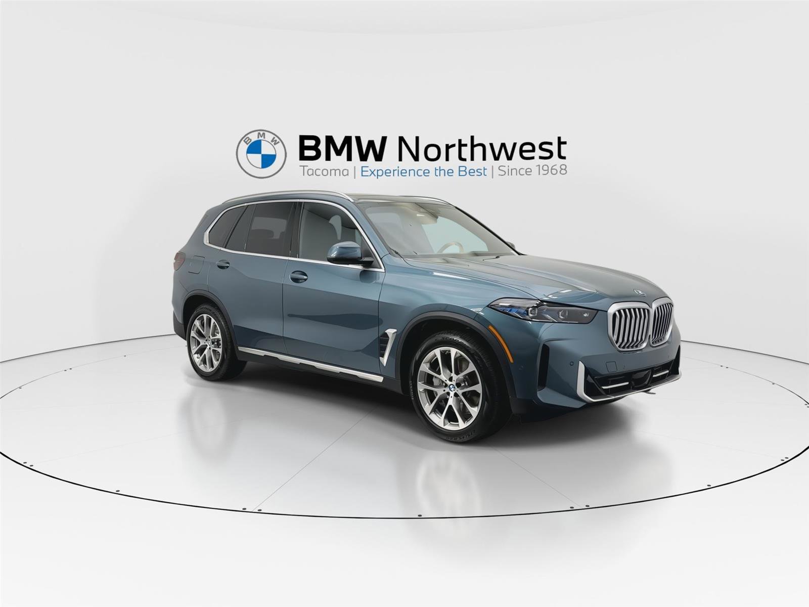 New 2026 BMW X5 xDrive50e AWD/4WD image 6
