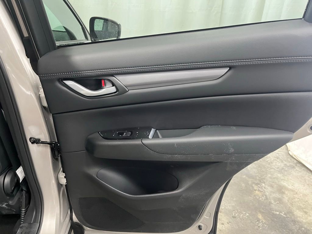 New 2025 MAZDA CX-5 AWD 2.5 S w/ Select Package image 24
