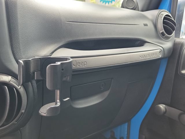 Used 2012 Jeep Wrangler Sport AWD/4WD image 33