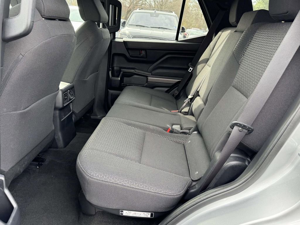 Certified 2025 Toyota 4Runner SR5 image 18