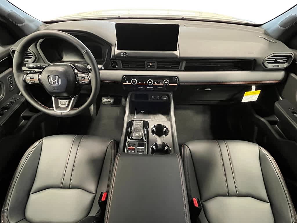 New 2026 Honda Pilot TrailSport image 13