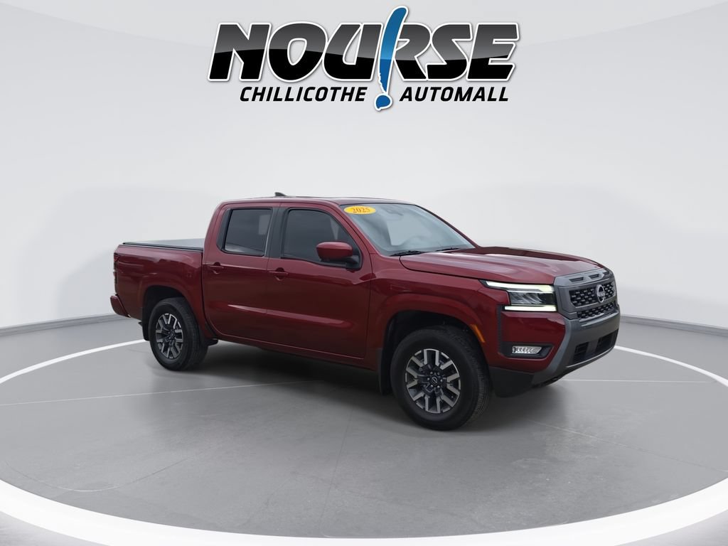 Used 2025 Nissan Frontier SL AWD/4WD image 2