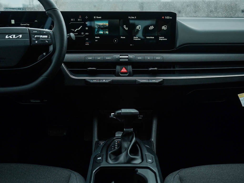 New 2025 Kia K4 EX image 15