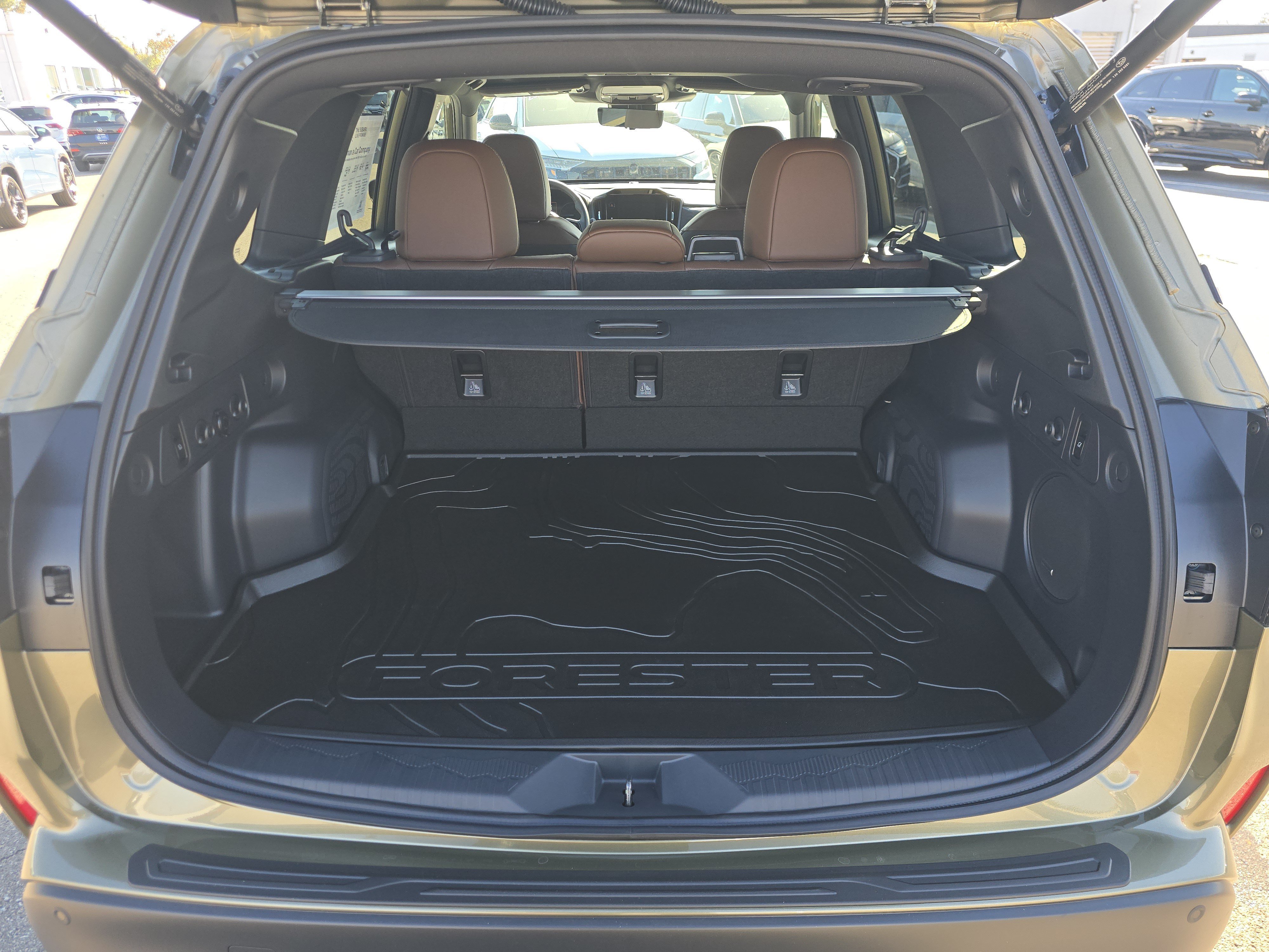 New 2026 Subaru Forester Touring AWD/4WD image 17
