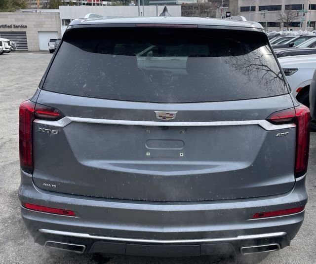 Used 2020 Cadillac XT6 Premium Luxury image 4