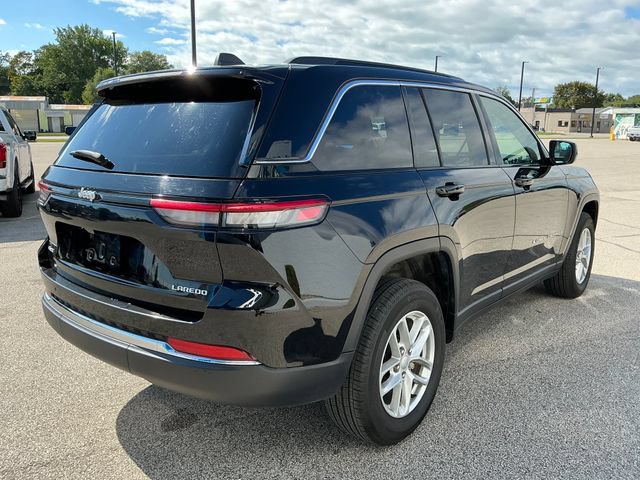 Used 2024 Jeep Grand Cherokee Laredo X w/ Luxury Tech Group I AWD/4WD image 22