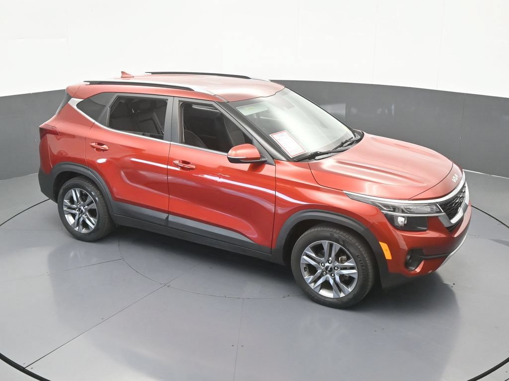 Used 2023 Kia Seltos S FWD image 48