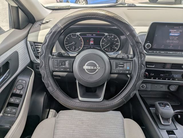 Used 2023 Nissan Rogue SV AWD/4WD image 30