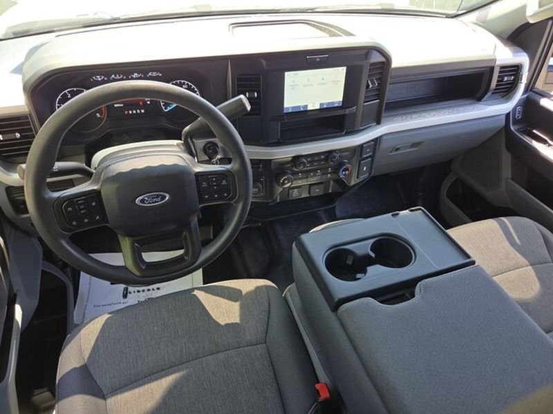 Used 2025 Ford F250 XL w/ STX Appearance Package AWD/4WD image 11