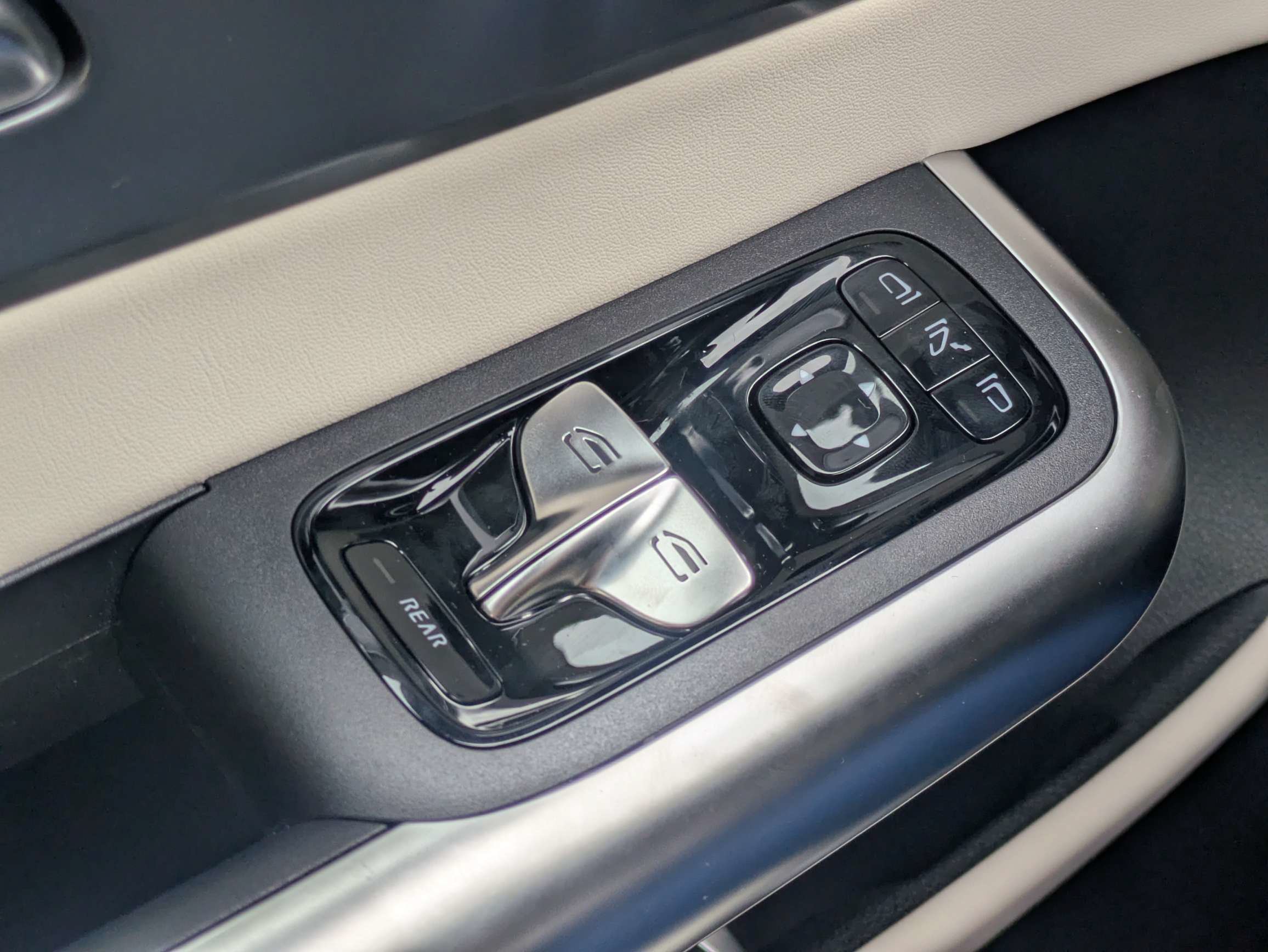 New 2027 Mercedes-Benz CLA 220 image 21