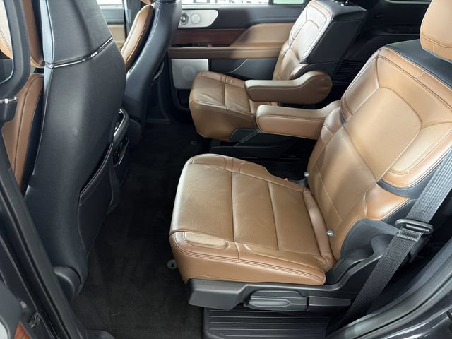 Used 2024 Lincoln Navigator Reserve AWD/4WD image 23