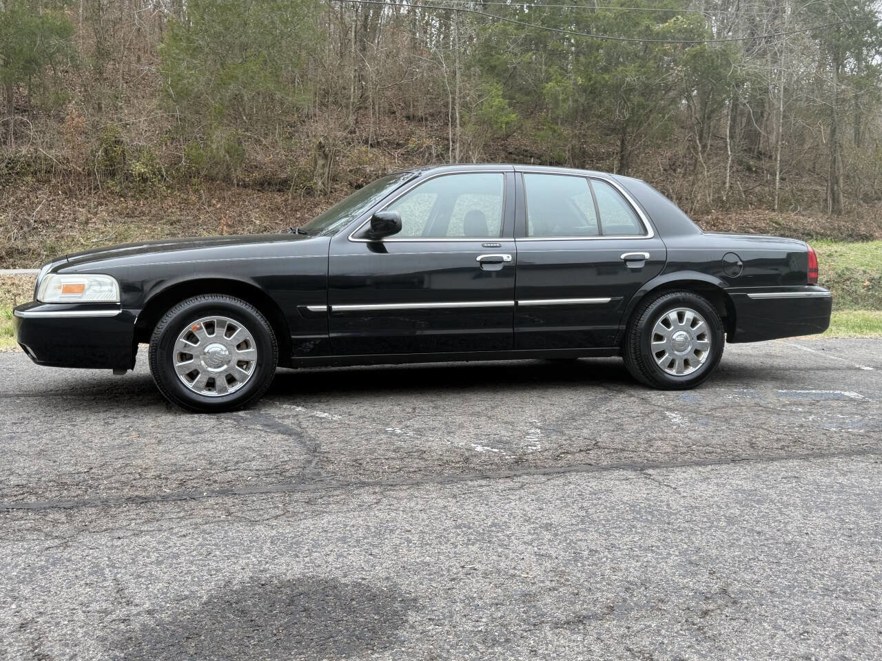 Used 2008 Mercury Grand Marquis LS image 20