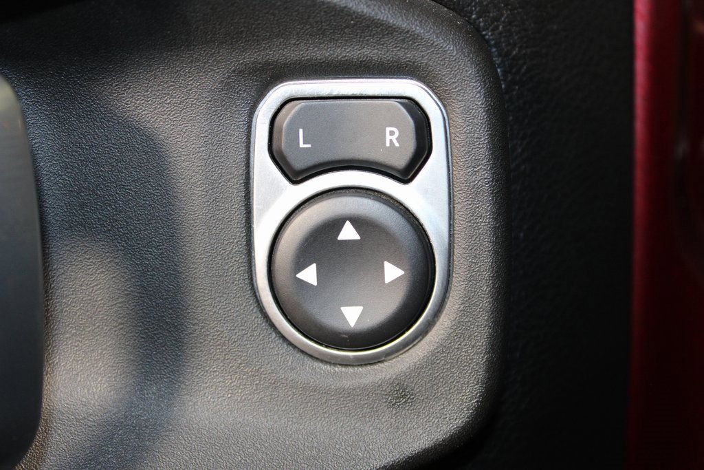 Used 2021 Jeep Wrangler Rubicon image 24