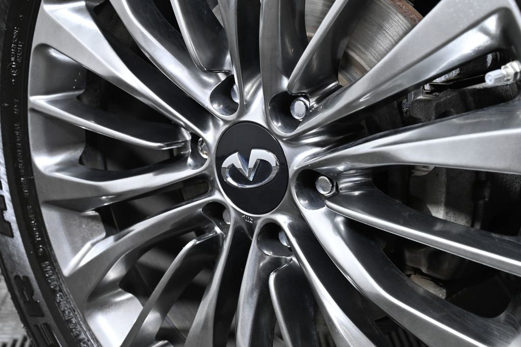 Used 2019 INFINITI QX80 Luxe w/ 22" Wheel Package image 38