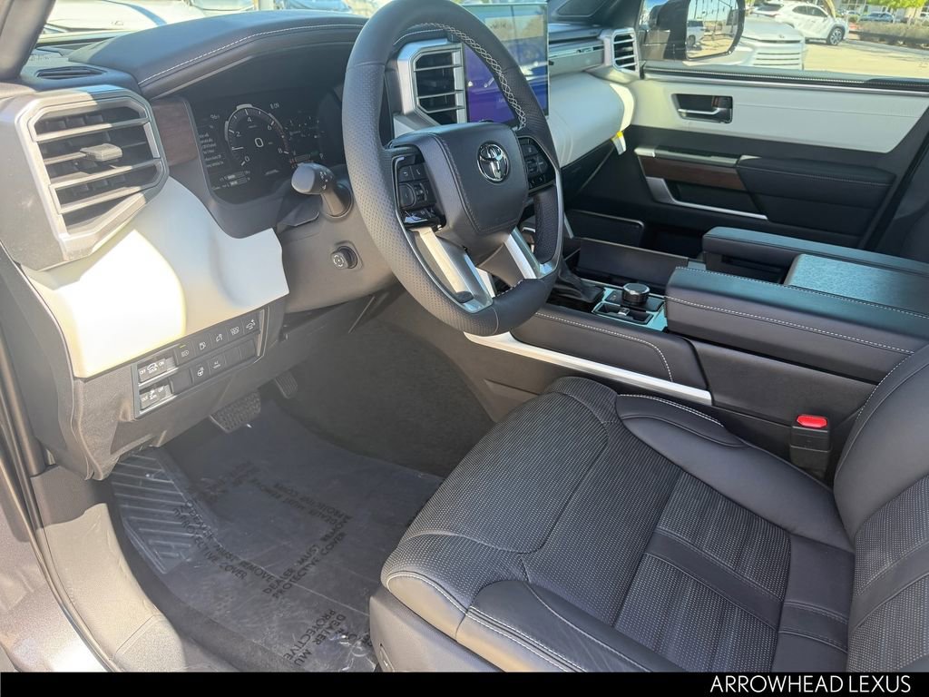 Used 2025 Toyota Sequoia Capstone image 12