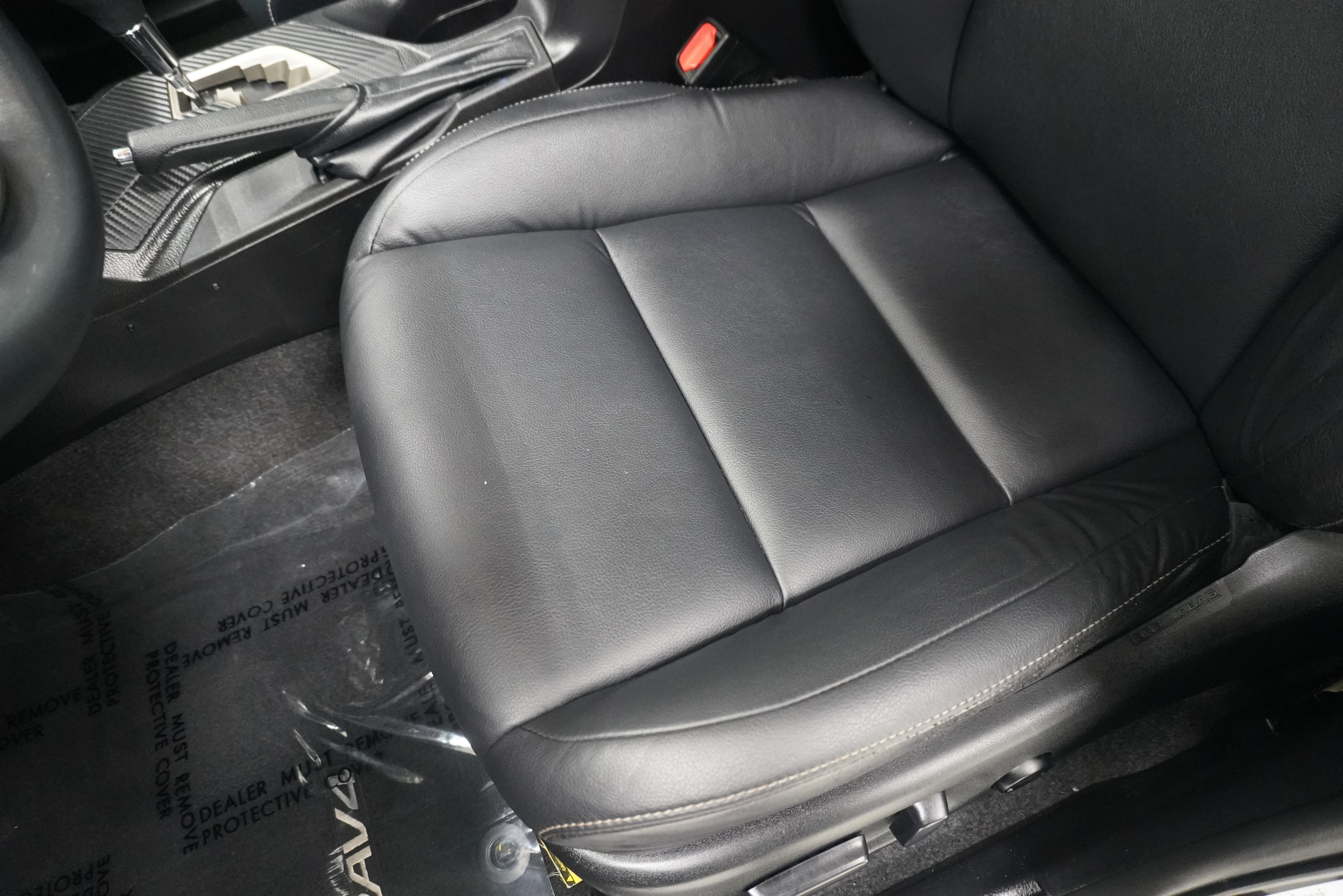 Used 2015 Toyota RAV4 Limited w/ Technology Package FWD image 12