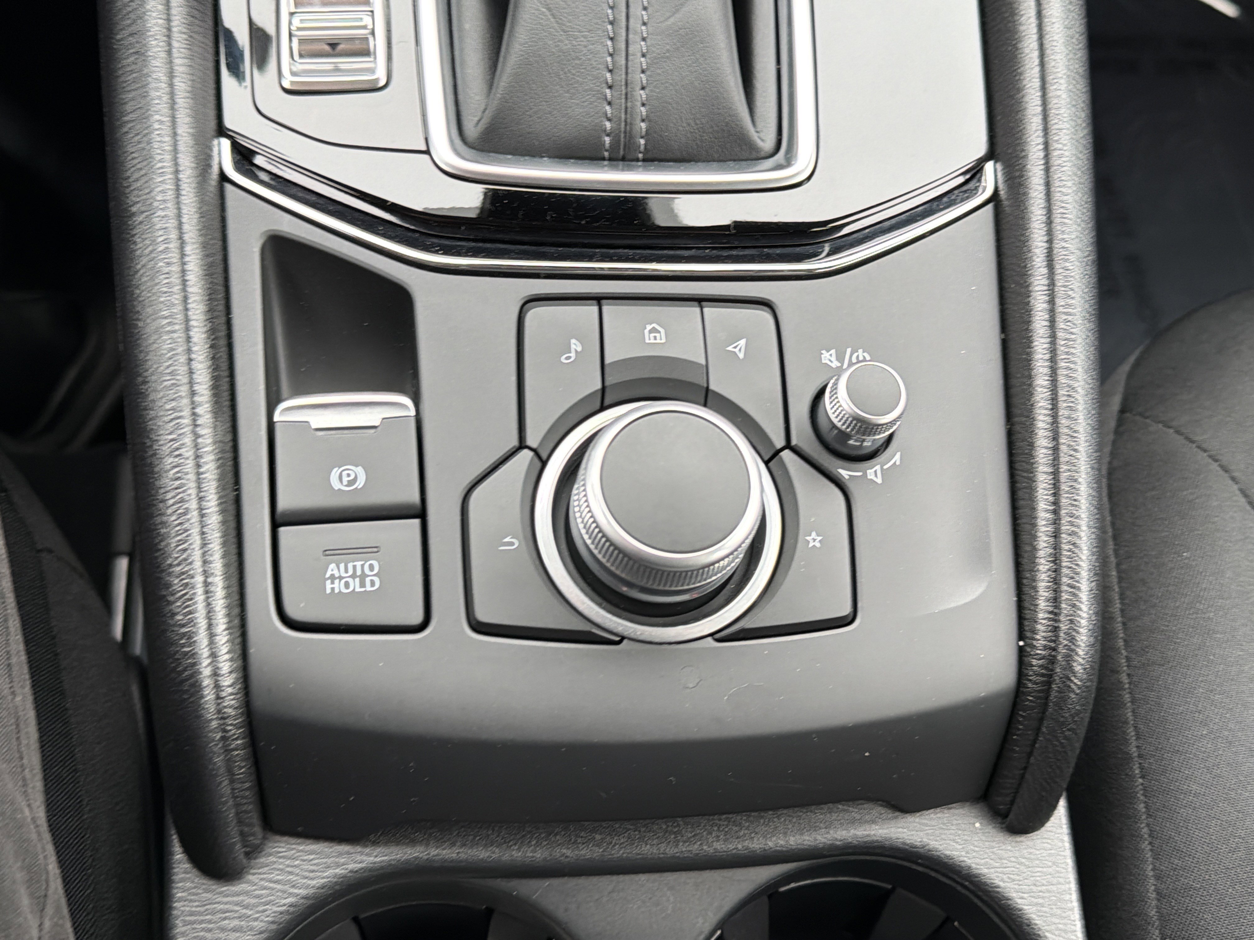 Certified 2025 MAZDA CX-5 AWD 2.5 S image 30