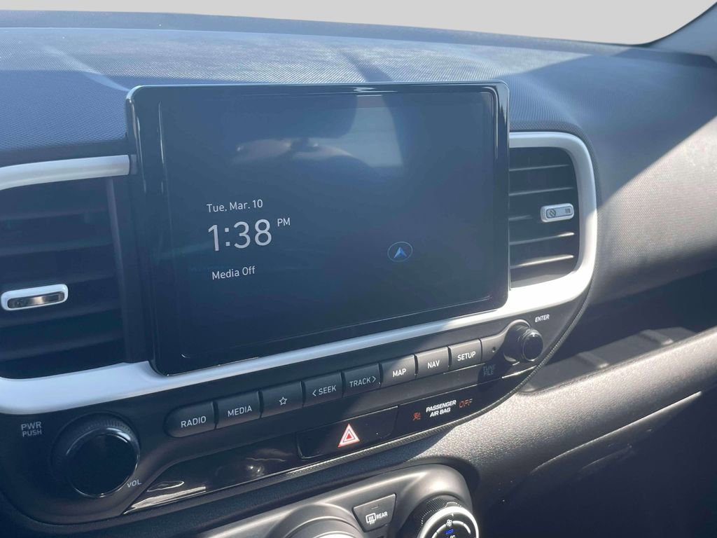 Certified 2023 Hyundai Venue Limited image 26