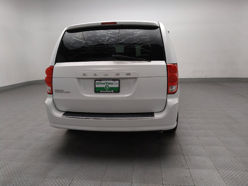 Used 2016 Dodge Grand Caravan American Value Package image 7