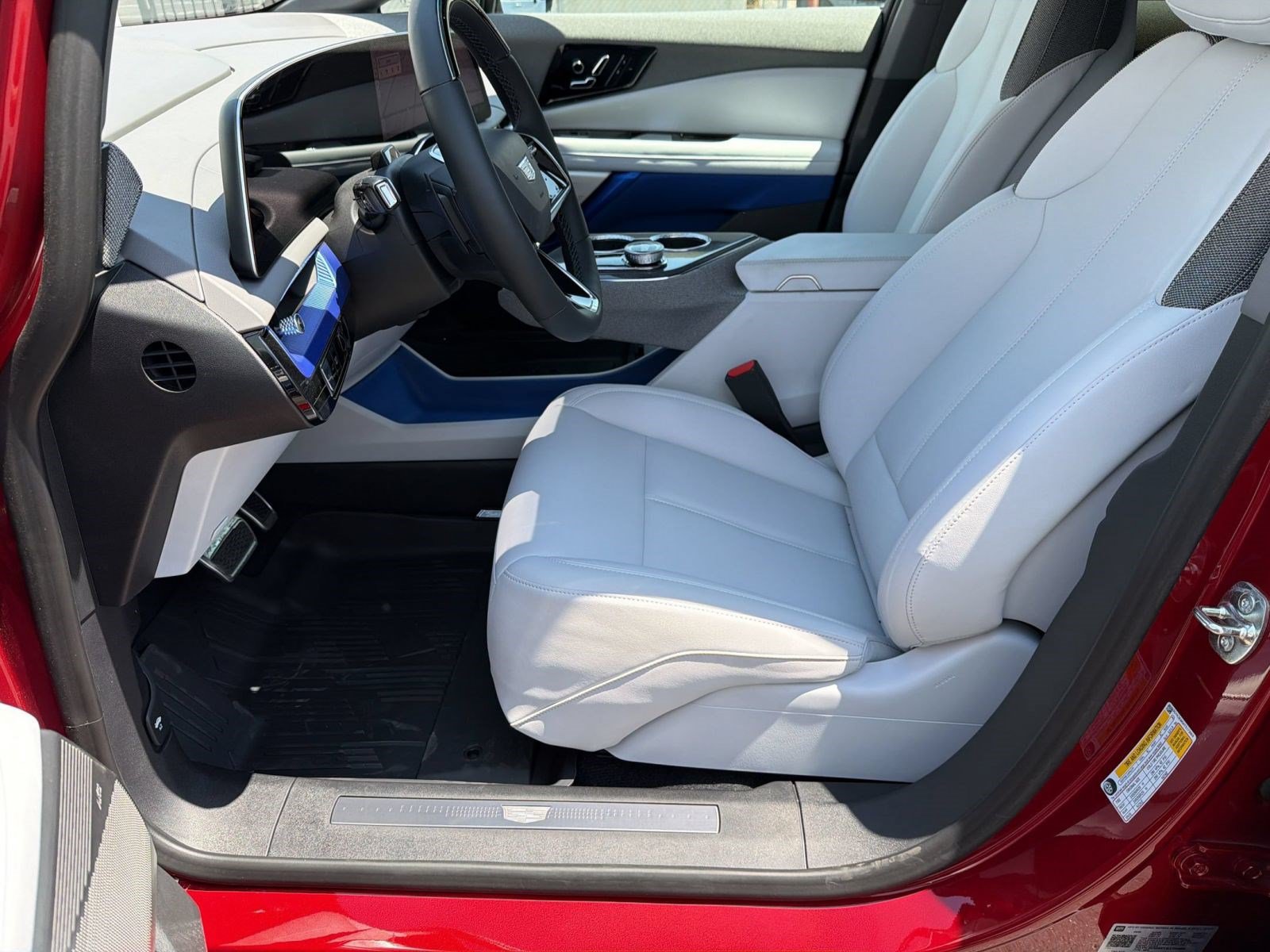 New 2026 Cadillac Optiq Sport 1 w/ LPO, Floor Liner Package RWD image 4