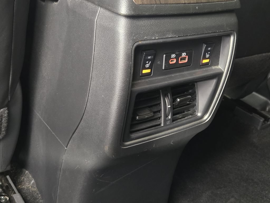 Used 2024 Nissan Murano Platinum w/ Cargo Package FWD image 32