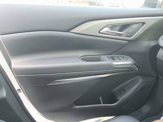 New 2027 Chevrolet Traverse LT w/ Midnight/Sport Edition FWD image 29