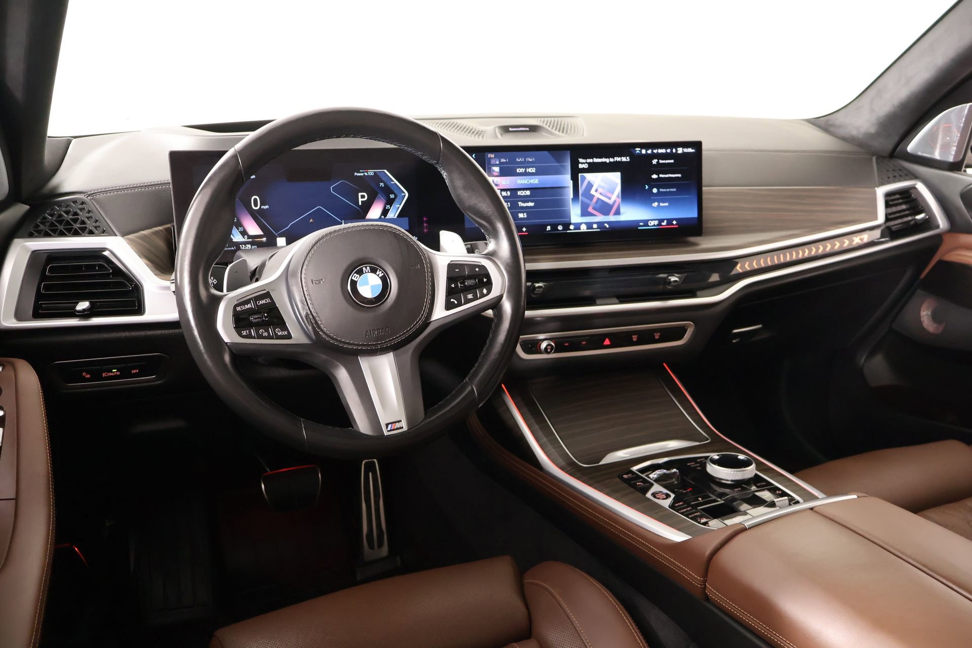 Used 2024 BMW X7 xDrive40i w/ Executive Package AWD/4WD image 2